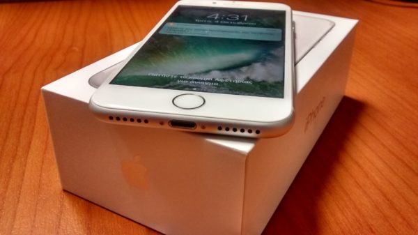 apple_iphone7_4